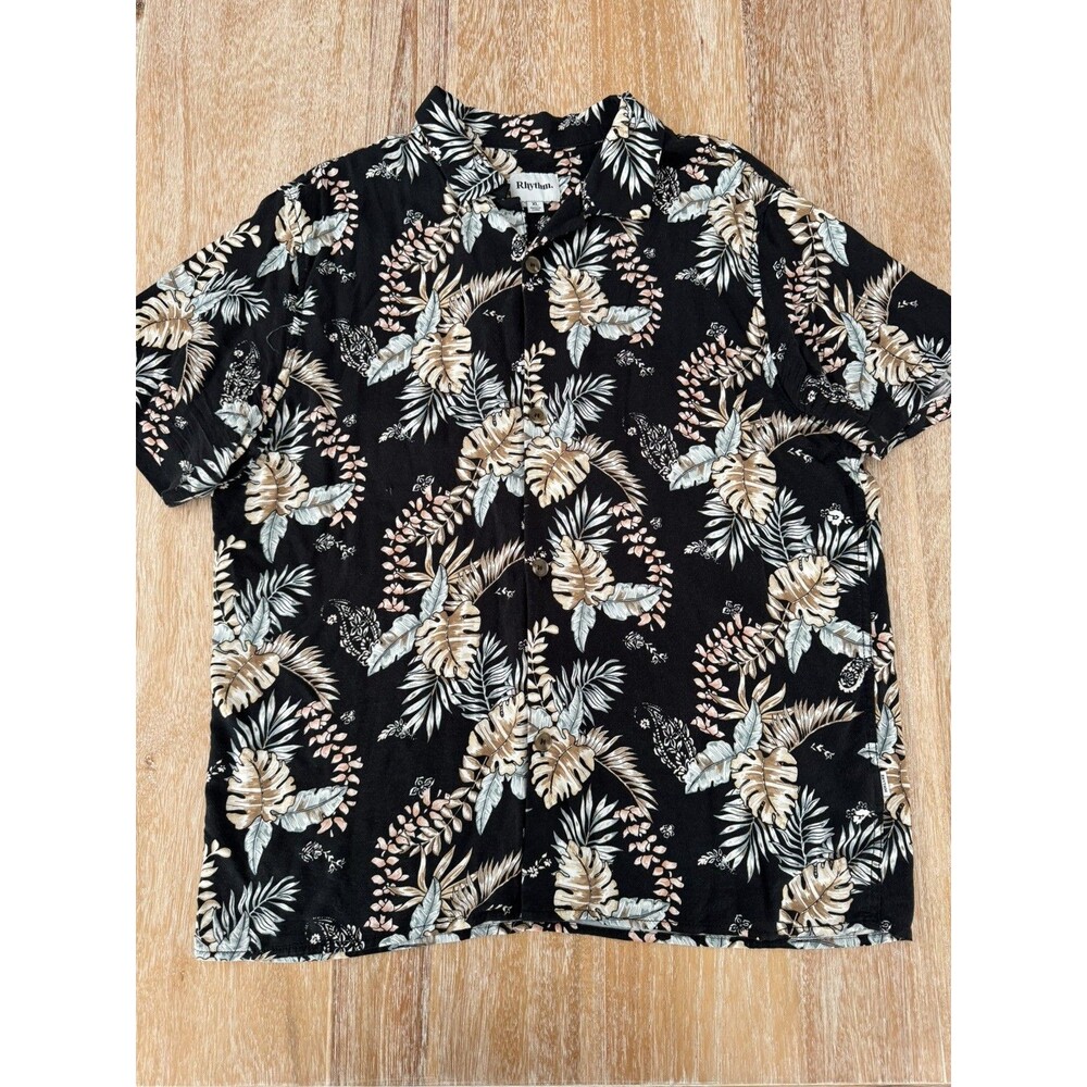 Rhythm Mens Short Sleeve Button Up Shirt Black Tropical Paisley Camp Hawaii XL